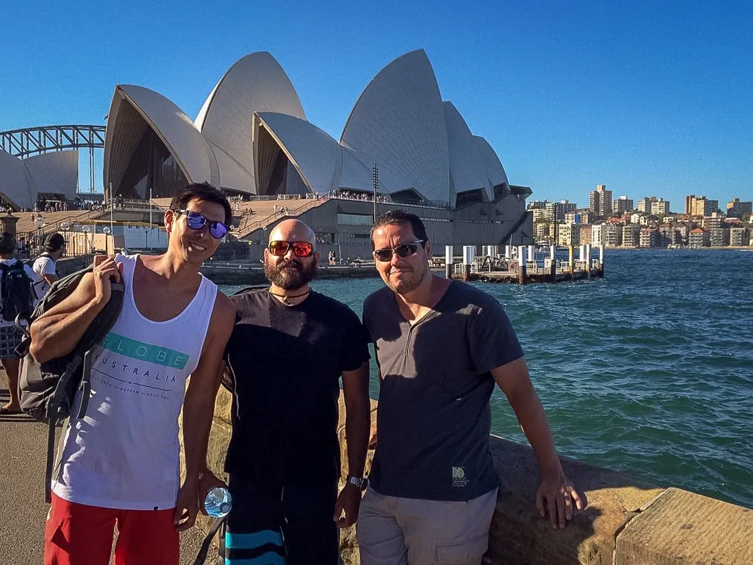 1/2d, J, York frente a la opera